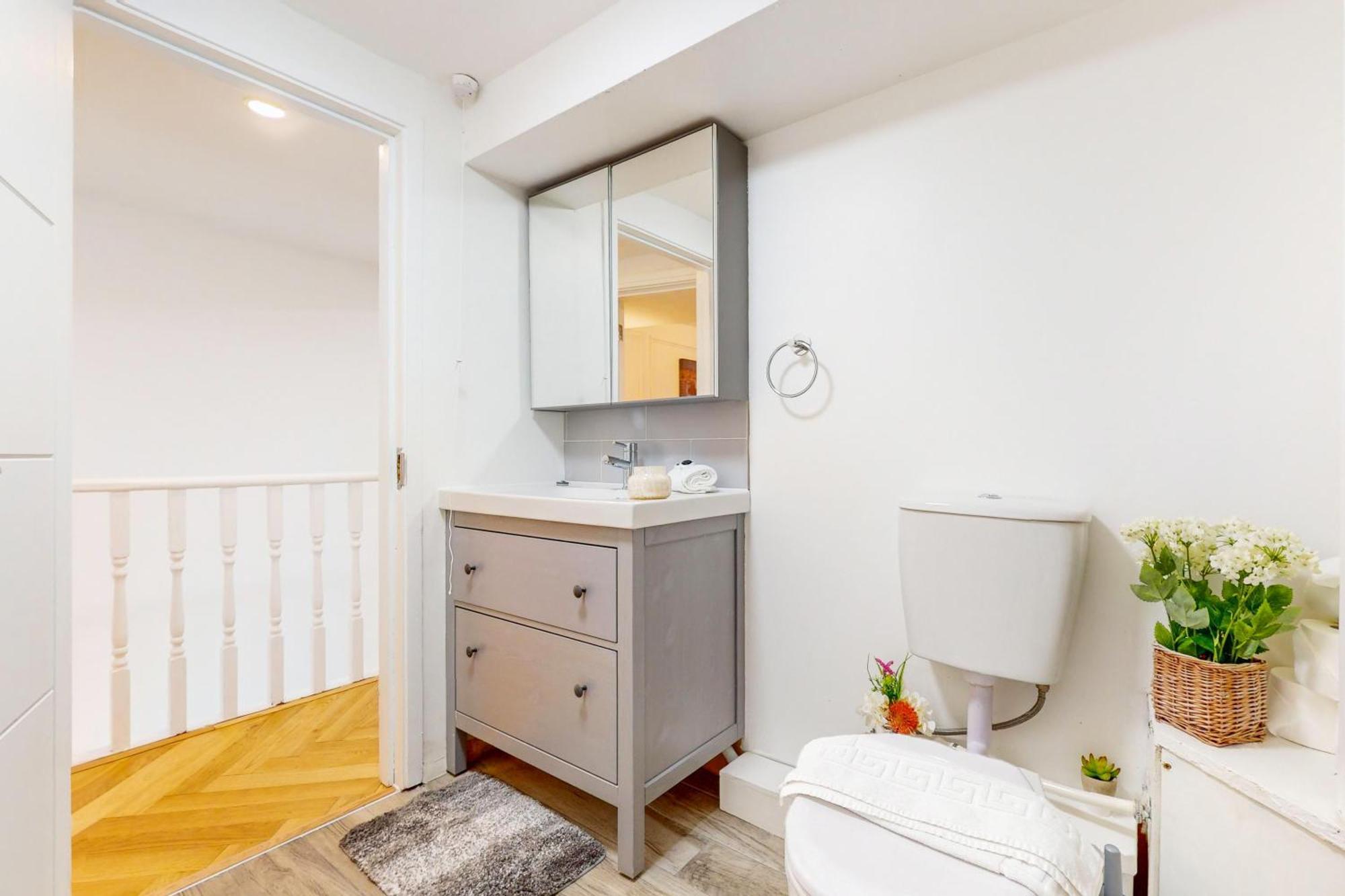 Park Lane Apartments Harrowby Street ลอนดอน ภายนอก รูปภาพ